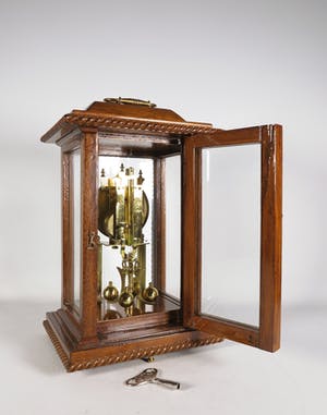 Niet of onleesbaar gesigneerd - Klok, Pendule in houten kast met glazen ruitjes kopen? Bied vanaf 1!