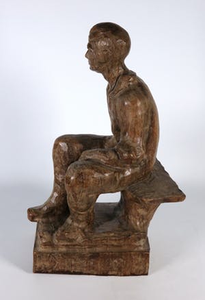 Niet of onleesbaar gesigneerd - Houten sculptuur, Zittende man kopen? Bied vanaf 10!