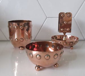 Niet of onleesbaar gesigneerd - Rood koperen art deco hand gehamerde rookset kopen? Bied vanaf 10!