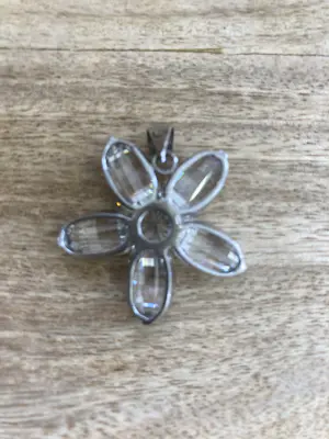 Een Lotje van drie zilveren hangers met kleurstenen en zirkonia kopen? Bied vanaf 35!