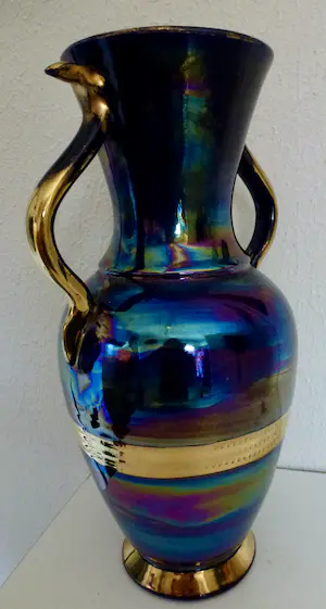 Niet of onleesbaar gesigneerd - Art Deco - Fijn Goud Afgewerkte Aardewerk Vaas - 1920/1930 kopen? Bied vanaf 1!