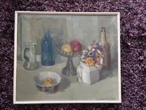 Wil van Dinther - gevarieerd stilleven met oa bloemen en fles wijn kopen? Bied vanaf 195!