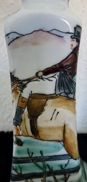 Niet of onleesbaar gesigneerd - Jacht afbeelding op Bord en twee Kandelaren. kopen? Bied vanaf 1!