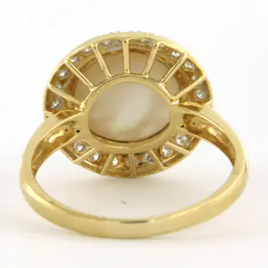 18k bicolour gouden ring met mabee en briljant geslepen diamant tot. 0.40ct kopen? Bied vanaf 675!