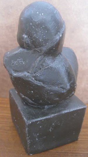 Niet of onleesbaar gesigneerd - Beeldje van een baby kopen? Bied vanaf 10!