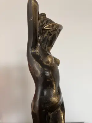 Guido Mariani - Vrouw staand op haar tenen kopen? Bied vanaf 140!