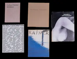 Gerhard Richter - en anderen! - Lot van 5 boeken met o.a. gesigneerd Karl Bohrmann & Arnulf Rainer kaufen? Bieten Sie von 1!