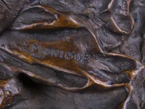 Jean en Marianne Bremers - groot bronzen beeld: Monique, een poserende dame kopen? Bied vanaf 895!