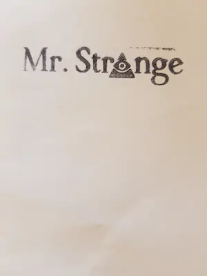 Mr. Strange - Luxe, rust en wellust kopen? Bied vanaf 80!