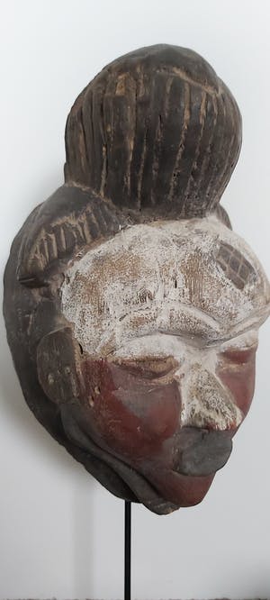 Punu - Oud tribal vrouwelijk masker kopen? Bied vanaf 35!