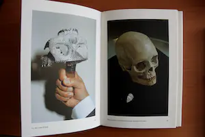 Damien Hirst - boek: For the love of God - 2007 kopen? Bied vanaf 30!