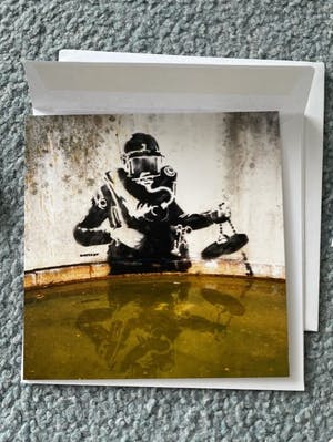 Banksy - Bristol's Home Sweet Home met varia kopen? Bied vanaf 50!