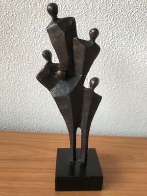 Brons (Onbekend) - Schitterend bronzen beeld " GEZIN / FAMILIE " verkocht voor € 35!
