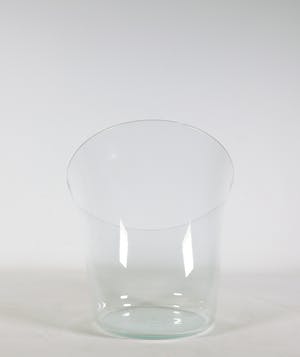 Bert Frijns - Glas, Leunende vaas kopen? Bied vanaf 250!