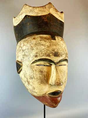 Ogoni - 210846 - Rare Old Tribal used mask from the Ogoni - Nigeria. verkocht voor € 65!