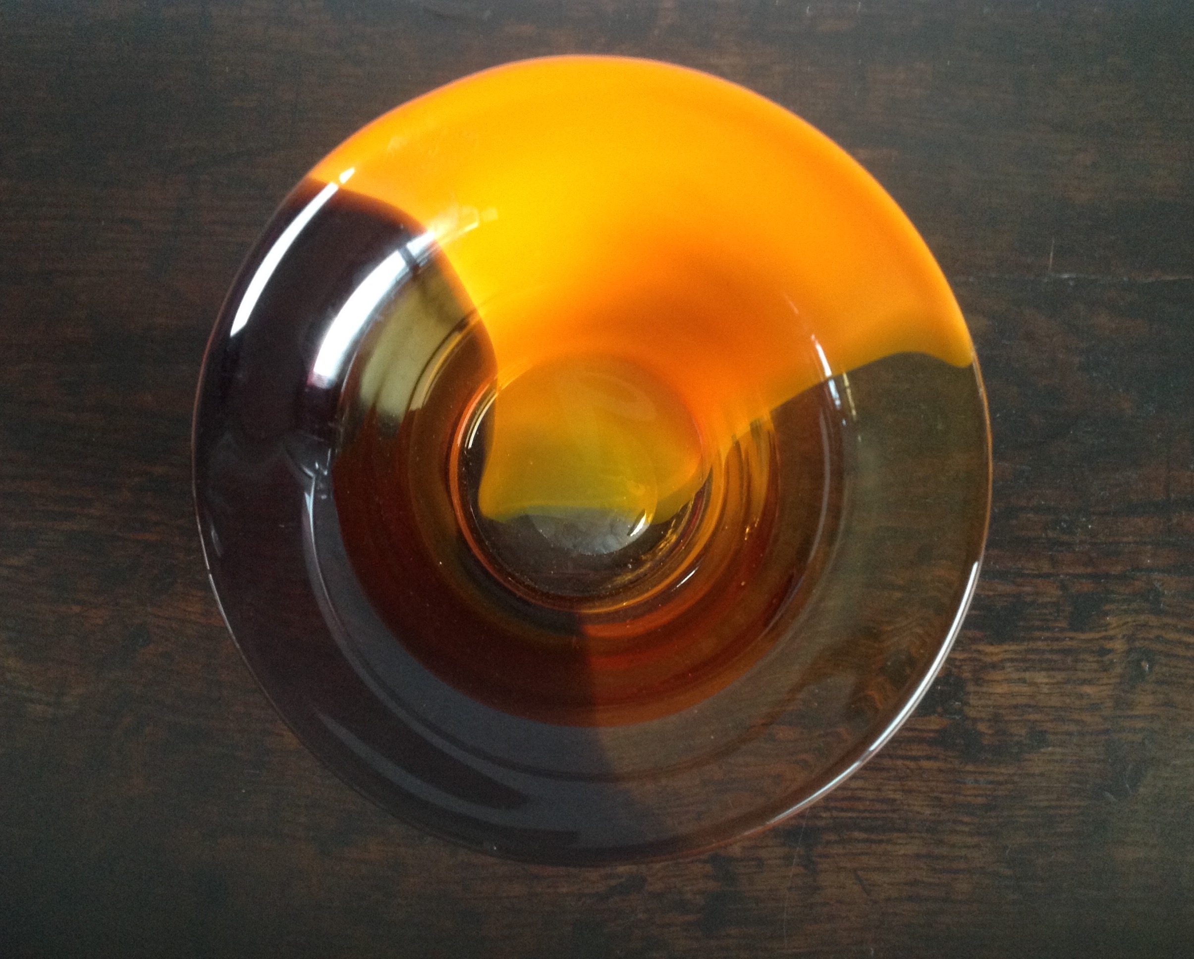 Bernard Heesen - Driekleurige schaal kopen? Bied vanaf 38!