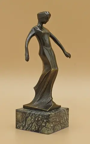 Cris Agterberg - vrouwenfiguur kopen? Bied vanaf 1500!