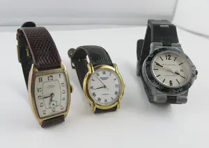 Lot van drie polshorloges (Bvlgari, Raymond Weil , J.W. Benson) kopen? Bied vanaf 200!