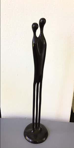 Louise Hederstrom - Sculptuur “ TWEE-EENHEID. 43 cm hoog ! verkocht voor € 75!