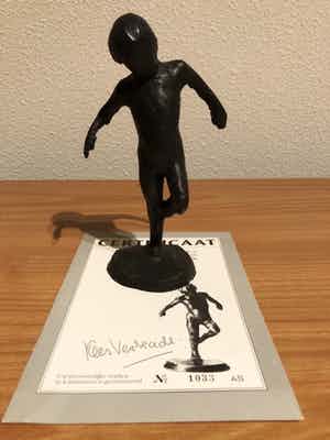 Kees Verkade - Beeldje " DE EERSTE STAP " met certificaat verkocht voor € 50!