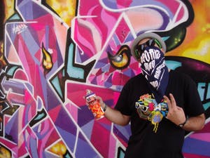 Pariz One - ''THE WORLD''-X-PLOSION kopen? Bied vanaf 35!