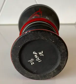 Kunstaardewerkfabriek Ed. Antheunis - Twee koudlak platelen vazen decor Irma kopen? Bied vanaf 1!