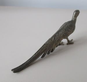 Curiosa - Vier metalen figuren van fazanten en pauwen kopen? Bied vanaf 1!