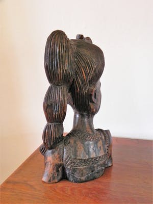 Niet of onleesbaar gesigneerd - Vrouwenbuste kopen? Bied vanaf 10!