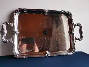 Alessi - Prachtige grote serveerschaal met mooi design verkocht voor € 1!