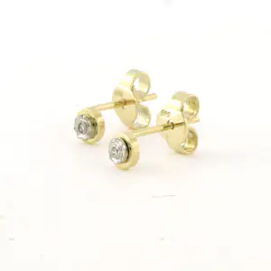 14k gouden solitair oorknoppen met single cut geslepen diamant tot. 0.01ct kopen? Bied vanaf 100!