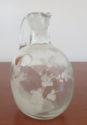 Niet of onleesbaar gesigneerd - Antiek 19e eeuwse Victoriaanse Mary Gregory Glazen mini Karafje kopen? Bied vanaf 10!