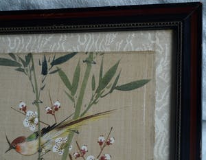 Niet of onleesbaar gesigneerd - Acryl op doek , Japan , Vogel in bloesemtak – ingelijst kopen? Bied vanaf 1!