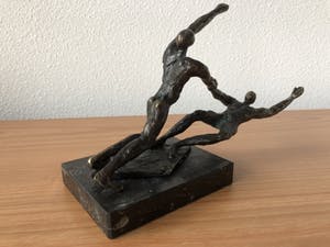 Brons (Onbekend) - Zwaar bronzen gesigneerd beeld - van 2 Mensen kopen? Bied vanaf 65!