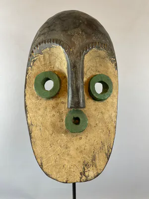 Dan - African Mask from the Dan People - Liberia. kopen? Bied vanaf 45!