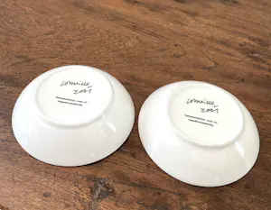 Corneille - 2 schaaltjes en hoge blikken trommel, gesigneerd in de druk kopen? Bied vanaf 25!