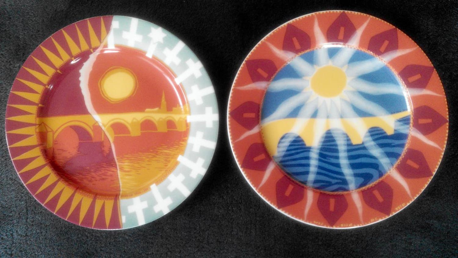 N.V. Porselein- en Tegelfabriek Mosa - twee borden van Arjen van Prooijen verkocht voor € 24!