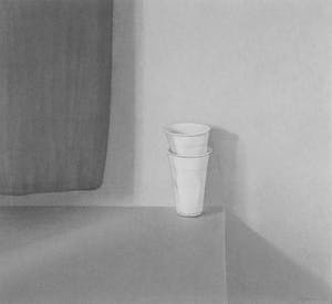 Gerard Huysman - Pastelkrijt, Compositie met twee plastic bekers kopen? Bied vanaf 100!