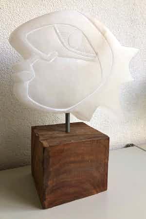 Niet of onleesbaar gesigneerd - Beeldhouwwerk in de stijl van Picasso/Dali verkocht voor € 1!