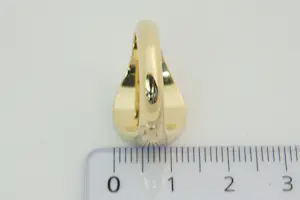 70 - Gave & massief 18Krt geel gouden zegelring met een fraai draak kopen? Bied vanaf 760!