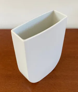 Rosamunde Nairac - Twee porseleinen design vazen voor Rosenthal kopen? Bied vanaf 80!