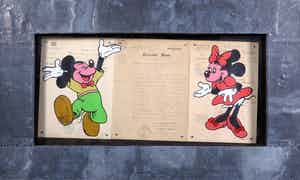 Jan Bollaert - Gemengde techniek op papier, Mickey & Minnie dancing - Ingelijst verkocht voor € 50!
