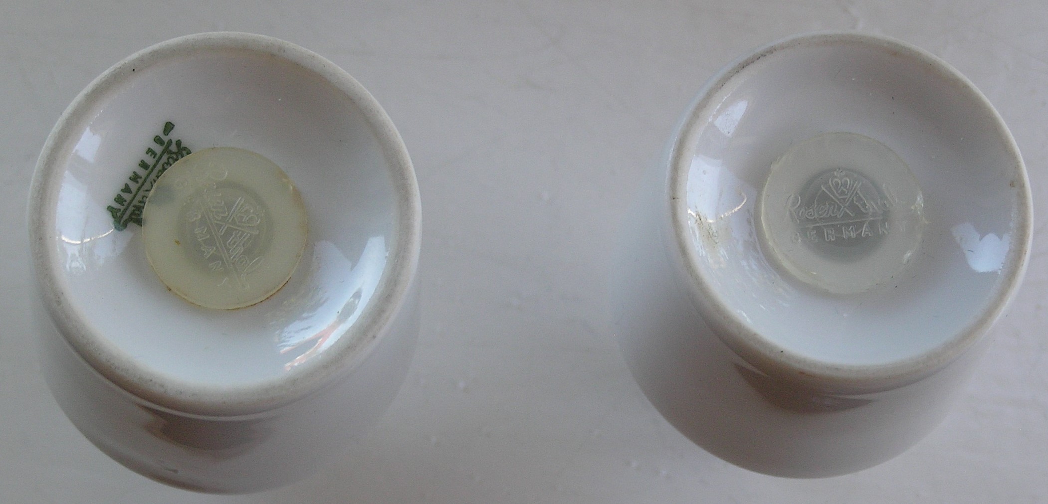 Rosenthal - Wit porseleinen peper- en zoutstrooier ontwerp Raymond Loewy kopen? Bied vanaf 12!