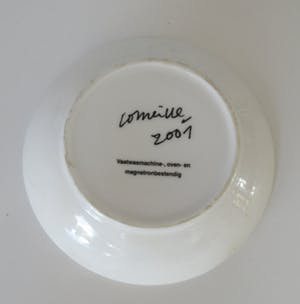 Corneille - Vier porseleinen onderzetters en een kopje kopen? Bied vanaf 28!