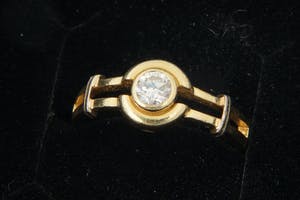 1295 - Aparte 18 krt geel-goud & diamanten dames ring - 0.25ct G / VS kopen? Bied vanaf 190!