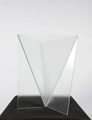 Mart van Schijndel - Minimalistische glazen Delta vaas - Gesigneerd! kopen? Bied vanaf 1!