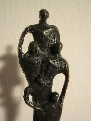 Corry Ammerlaan - Sculptuur - "Working Apart Together" kopen? Bied vanaf 40!