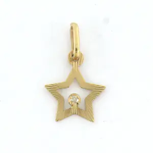 Acheter14k geel gouden hanger in een vorm van een ster met single cut diamant? Enchérissez de 35!