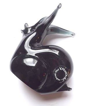 Vincenzo Nason - gestilieerde antiloop van zwart hoogglans kristal - gesigneerd + label kopen? Bied vanaf 1!