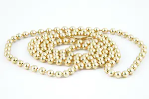 29 - Sierlijk en massief 14 Krt geel-gouden kogel of balletjes collier kopen? Bied vanaf 540!