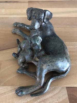 Pierre Chenet - Bronzen beeld van hond met puppy's - Fonderie Pierre Chenet kopen? Bied vanaf 155!